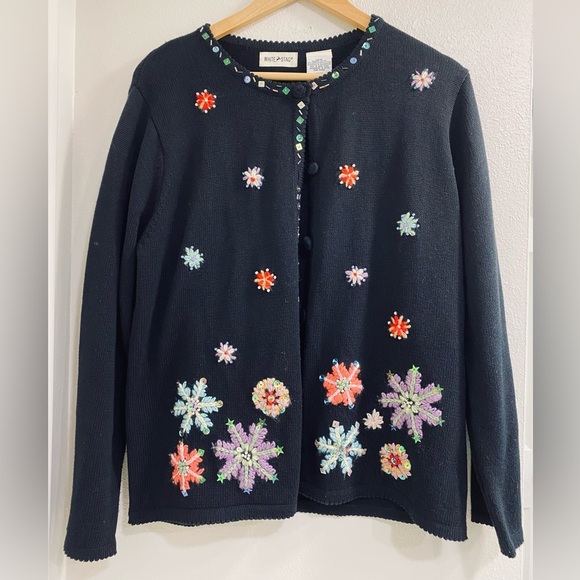 White Stag Sweaters - Vintage White Stag Black Beaded Snowflake Embroidered Cardigan XL Grandma Core
